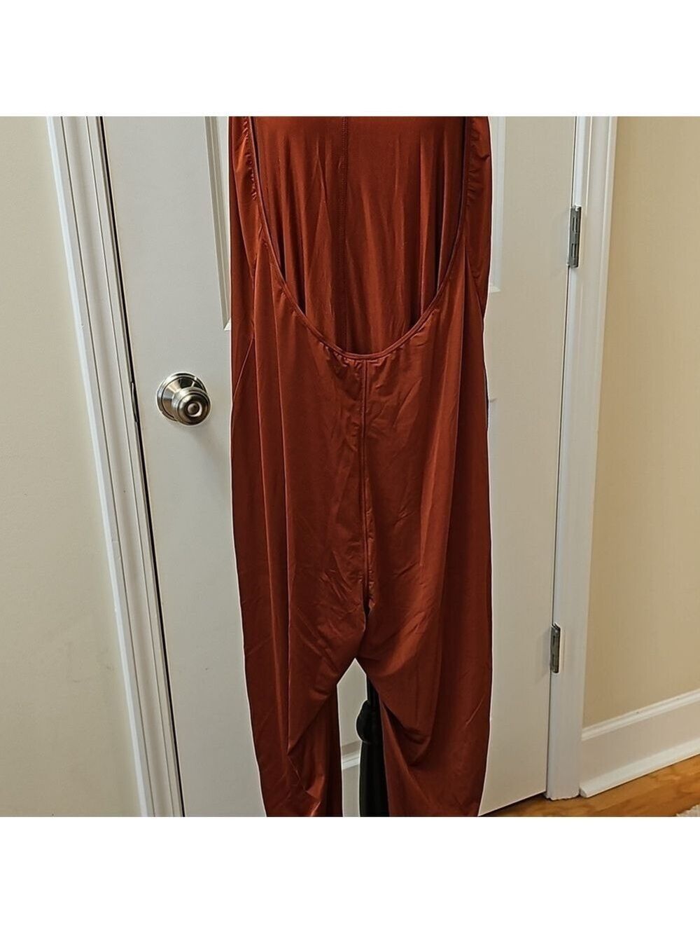 1319. NWT SKIMS MockNeck Bodysuit - Picture 6 of 10